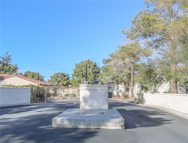 3201 La Mancha Way, Henderson, NV 89014