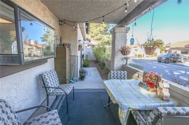 3201 La Mancha Way, Henderson, NV 89014