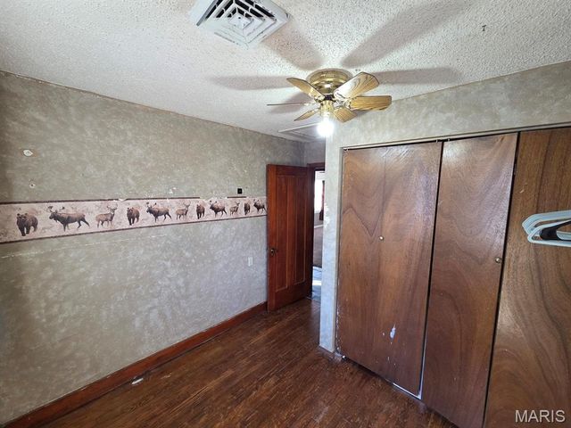 806 N 8th Street, Canton, MO 63435