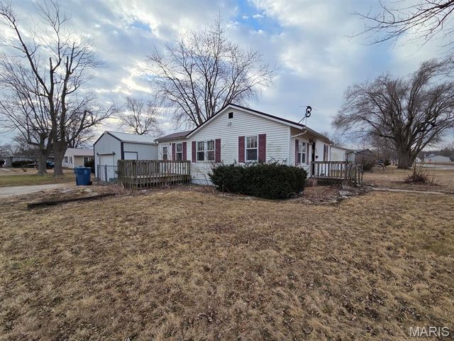 806 N 8th Street, Canton, MO 63435