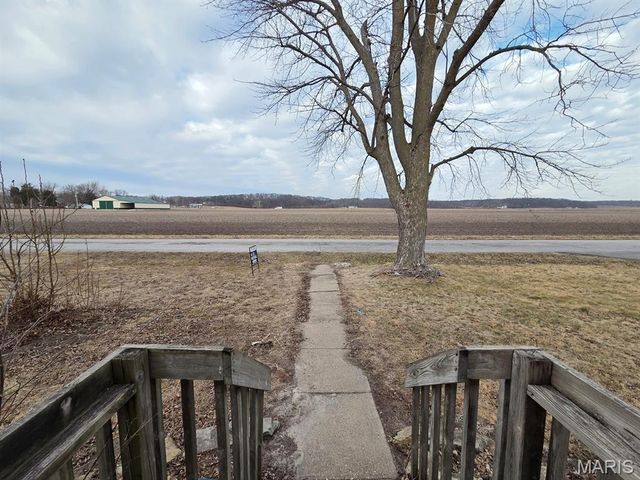 806 N 8th Street, Canton, MO 63435