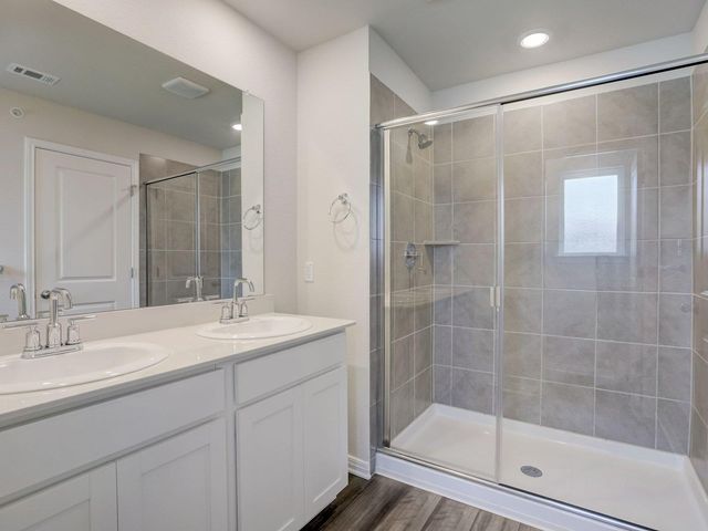 1850 Settlers Glen DR 404, Round Rock, TX 78665