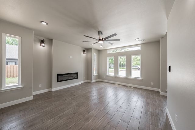 207 Stevens Street, Bridgeport, TX 76426