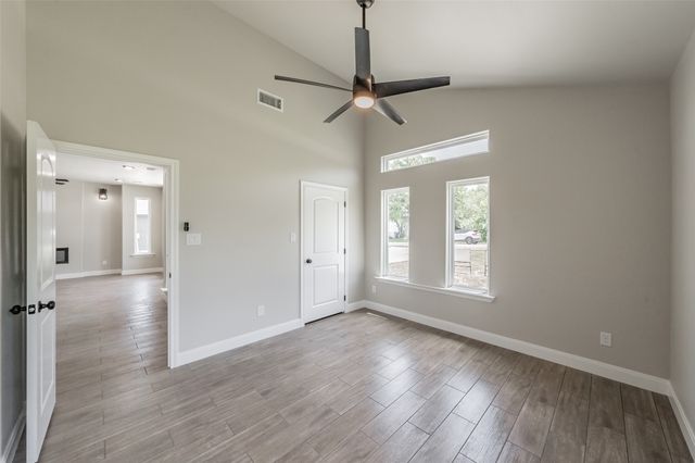 207 Stevens Street, Bridgeport, TX 76426