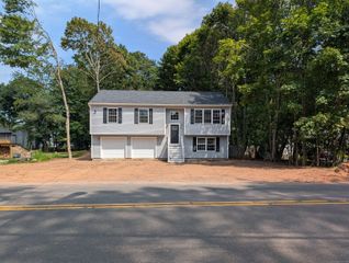 655 Evergreen Avenue, Hamden, CT 06518