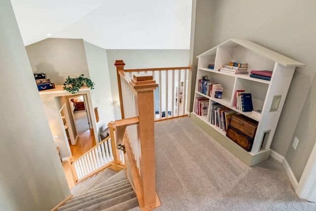 N34W33379 Hickory LANE, Nashotah, WI 53058