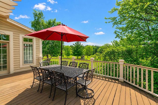 N34W33379 Hickory LANE, Nashotah, WI 53058