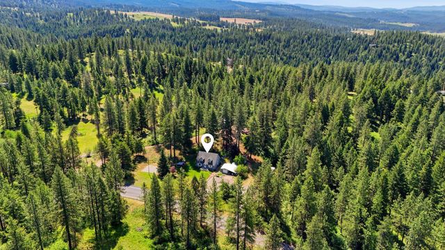 12120 E Deer Creek Rd, Chattaroy, WA 99003