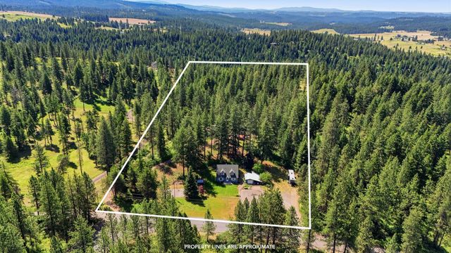 12120 E Deer Creek Rd, Chattaroy, WA 99003