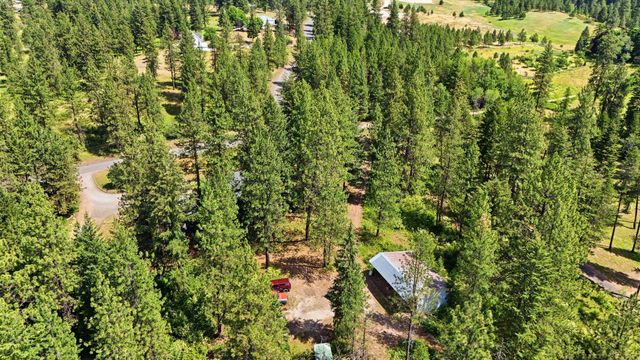 12120 E Deer Creek Rd, Chattaroy, WA 99003