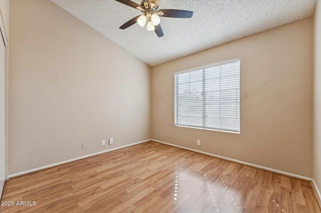 6040 W DESERT COVE Avenue, Glendale, AZ 85304