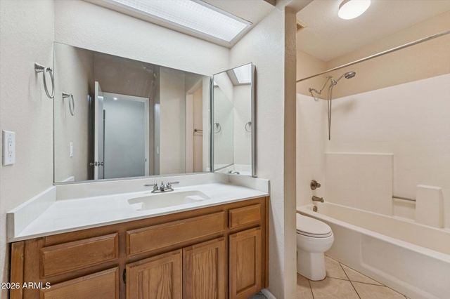 6040 W DESERT COVE Avenue, Glendale, AZ 85304