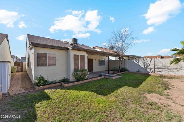 6040 W DESERT COVE Avenue, Glendale, AZ 85304