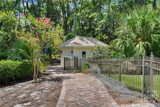 202 Wiley Bottom Road, Savannah, GA 31411