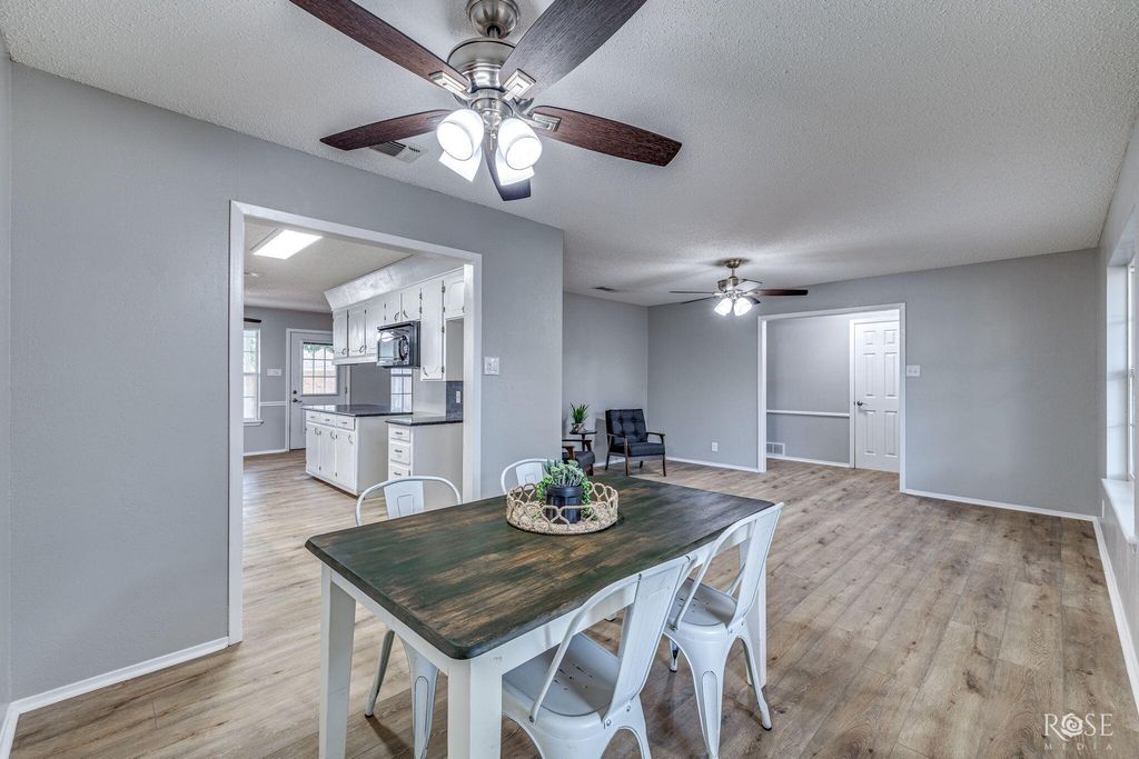 Image 17 of property listing at 3402 Chatterton Drive, San Angelo, TX 76904