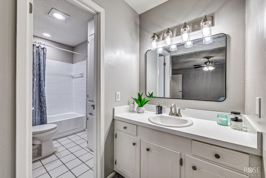 Image 22 of property listing at 3402 Chatterton Drive, San Angelo, TX 76904