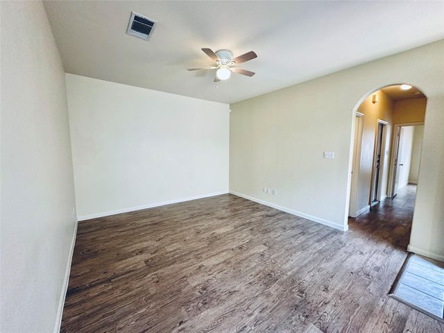 2873 Southampton WAY B, Round Rock, TX 78664