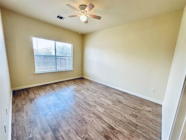2873 Southampton WAY B, Round Rock, TX 78664