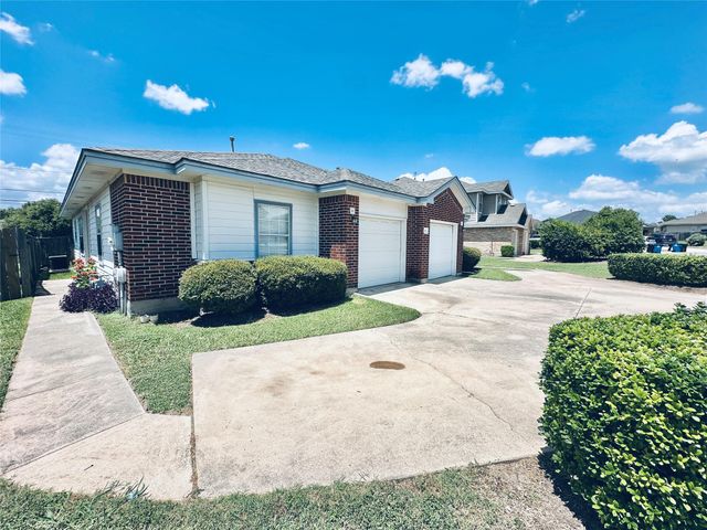 2873 Southampton WAY B, Round Rock, TX 78664