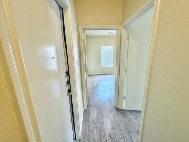 2873 Southampton WAY B, Round Rock, TX 78664