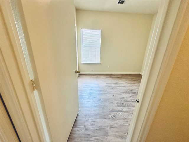 2873 Southampton WAY B, Round Rock, TX 78664