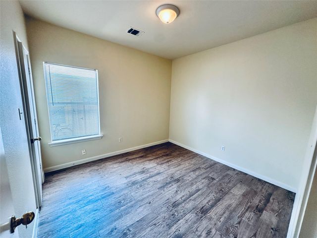 2873 Southampton WAY B, Round Rock, TX 78664
