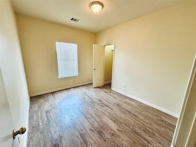 2873 Southampton WAY B, Round Rock, TX 78664