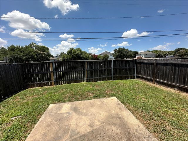 2873 Southampton WAY B, Round Rock, TX 78664