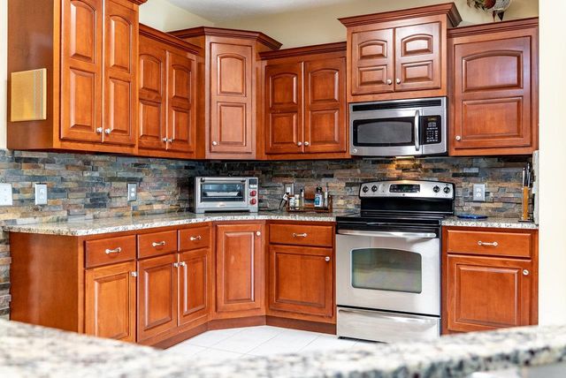 6250 DOTTS LN, Penn Laird, VA 22846