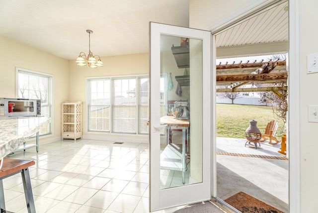 6250 DOTTS LN, Penn Laird, VA 22846