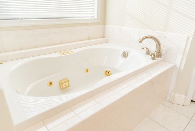 6250 DOTTS LN, Penn Laird, VA 22846