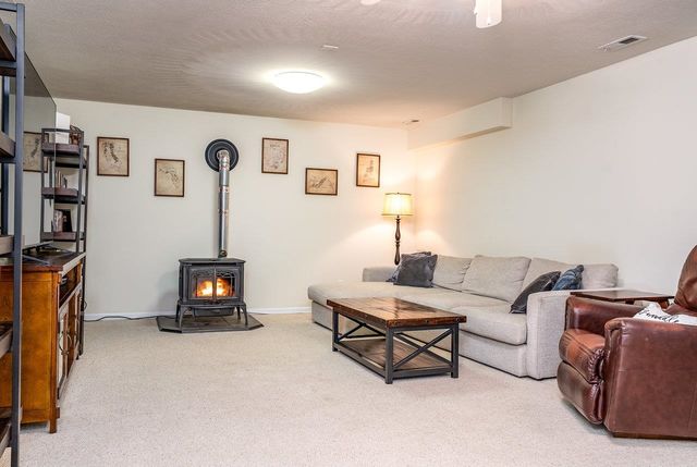 6250 DOTTS LN, Penn Laird, VA 22846