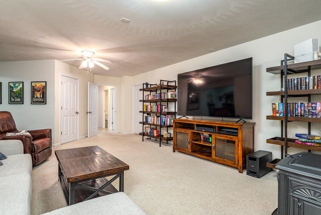 6250 DOTTS LN, Penn Laird, VA 22846