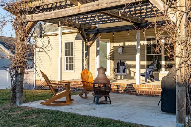 6250 DOTTS LN, Penn Laird, VA 22846