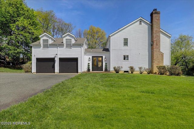 4 Takolusa Drive, Holmdel, NJ 07733