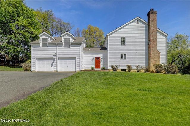 4 Takolusa Drive, Holmdel, NJ 07733