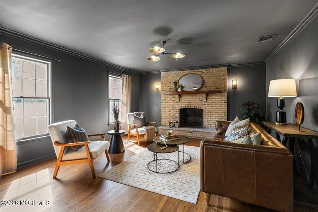 4 Takolusa Drive, Holmdel, NJ 07733