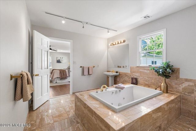 4 Takolusa Drive, Holmdel, NJ 07733