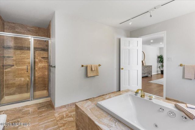 4 Takolusa Drive, Holmdel, NJ 07733