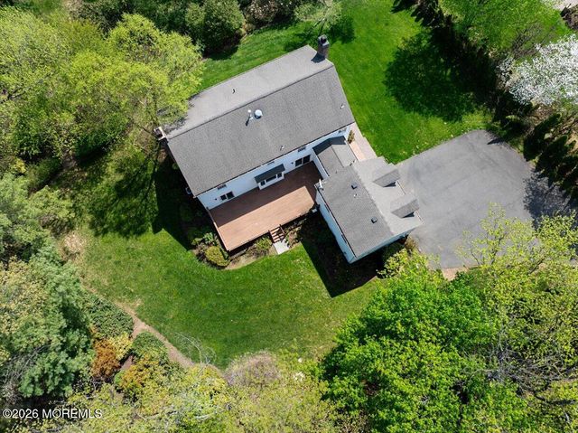 4 Takolusa Drive, Holmdel, NJ 07733