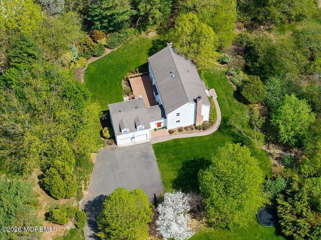 4 Takolusa Drive, Holmdel, NJ 07733