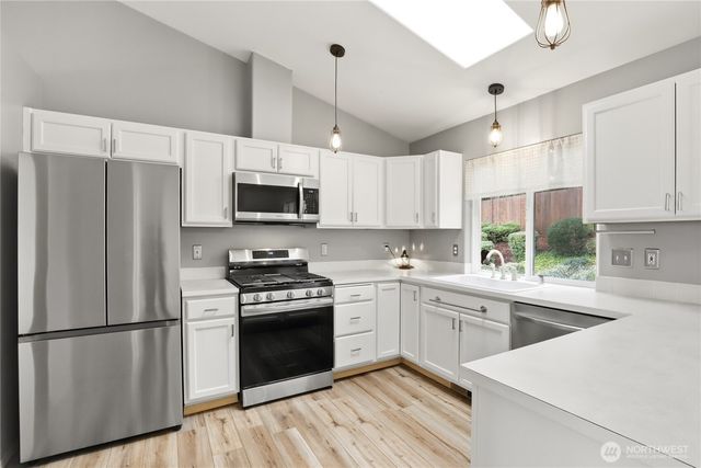 3039 SE Grovewood Street, Port Orchard, WA 98367