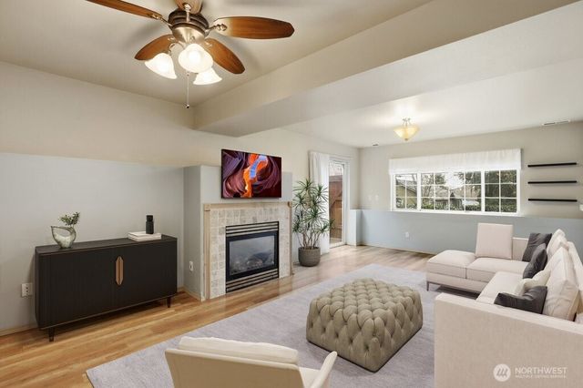 3039 SE Grovewood Street, Port Orchard, WA 98367