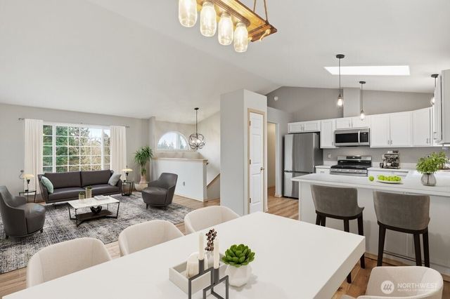 3039 SE Grovewood Street, Port Orchard, WA 98367