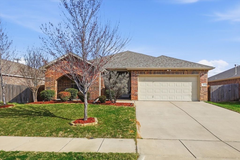 441 Buoy Drive, Crowley, TX 76036 — photo 2