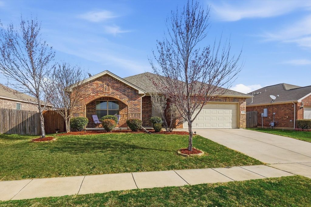 441 Buoy Drive, Crowley, TX 76036 — photo 3
