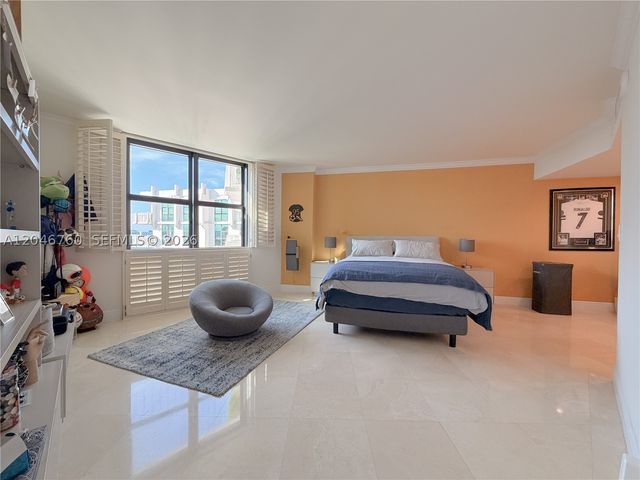 1111 Crandon Blvd C1104, Key Biscayne, FL 33149