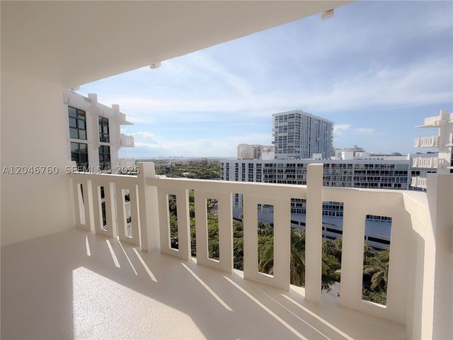 1111 Crandon Blvd C1104, Key Biscayne, FL 33149