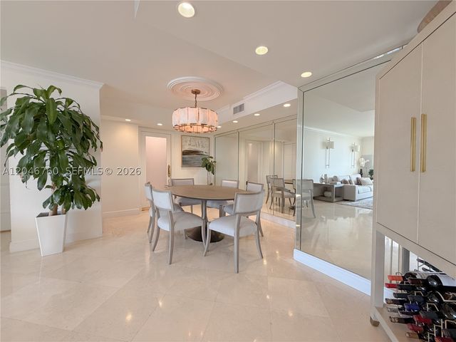 1111 Crandon Blvd C1104, Key Biscayne, FL 33149