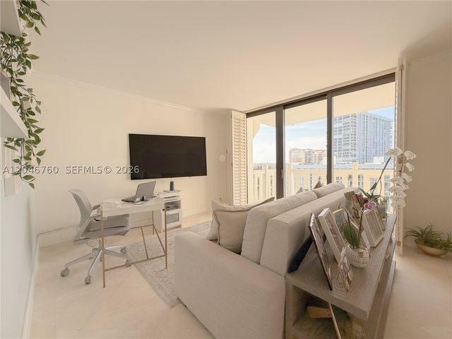 1111 Crandon Blvd C1104, Key Biscayne, FL 33149